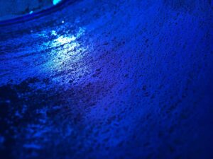 Bild: waste-art koenigsblau, ein Abfallbild von Georg Marbet